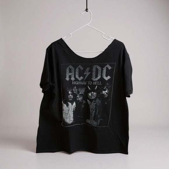AC/DC Highway to Hell Black Tee - Picture 2 of 5